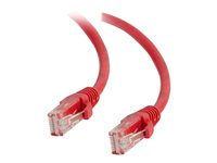 C2G Cat5e Booted Unshielded (UTP) Network Patch Cable - Patch-kabel - RJ-45 (hane) till RJ-45 (hane) - 50 cm - UTP - CAT 5e - formpressad, hakfri, tvinnad - röd 83220